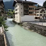 דירה Location - Center - 130m Distance To Lift Parsenn Gotschnabahn And Railway Station Platz - Direct Connection To Davos
