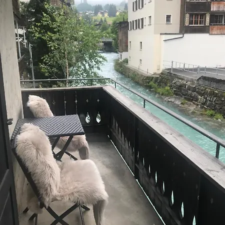 Location - Center - 130m Distance To Lift Parsenn Gotschnabahn And Railway Station Platz - Direct Connection To Davos Apartman