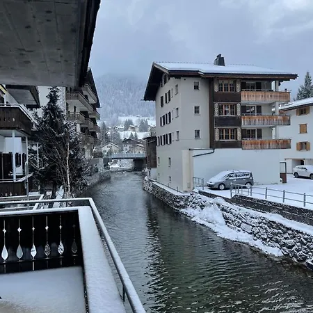 Appartamento Location - Center - 130m Distance To Lift Parsenn Gotschnabahn And Railway Station Platz - Direct Connection To Davos *