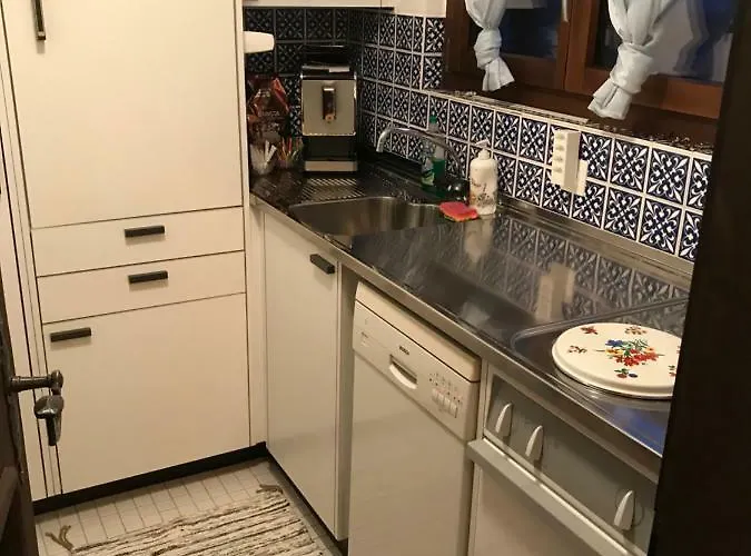 Location - Center - 130m Distance To Lift Parsenn Gotschnabahn And Railway Station Platz - Direct Connection To Davos